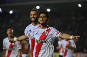 River sumó un triunfo épico ante Carabobo para acercarse a la clasificación en la Copa Sudamericana