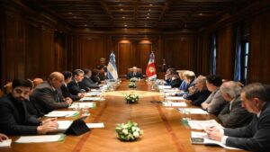 Importante reunión de gabinete ampliado en Casa de Gobierno: se definen los ejes estratégicos de la gestión